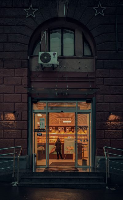 pexels-kirill-89382609-9067690